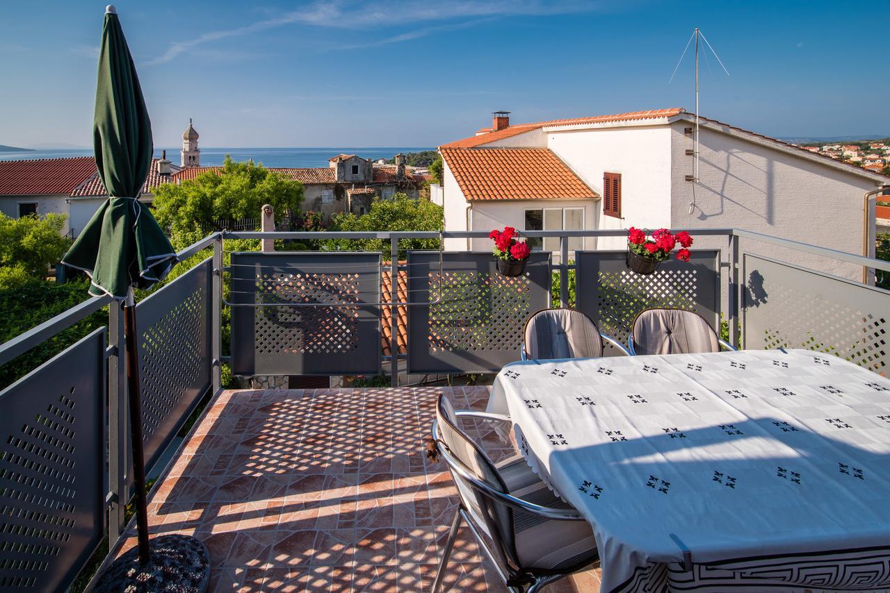 Apartment Sandra Krk Крк Екстер'єр фото